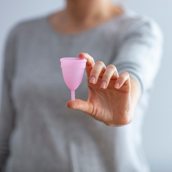 ¿Por qué la copa menstrual no sale en la televisión?